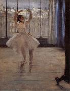 Edgar Degas, Dancer in ther front of Photographer